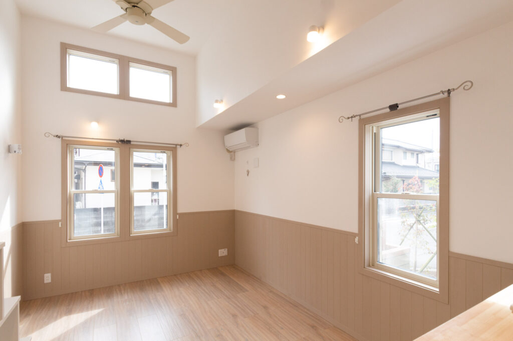 室内全体が「夏涼しく冬暖かい」快適性能を実現しました。